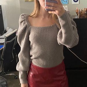 NWT Vestique Sweater